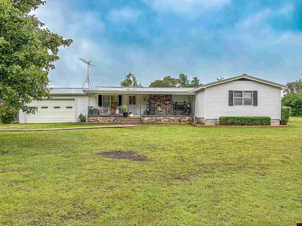 1095 Highway 235 S, Yellville, AR 72687