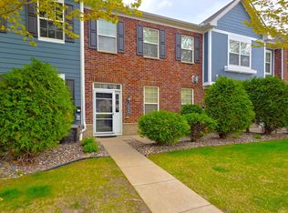 15358 Founders Ln #102, Saint Paul, MN 55124