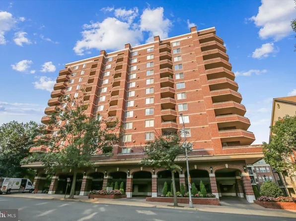 1276 N Wayne St APT 418, Arlington, VA 22201