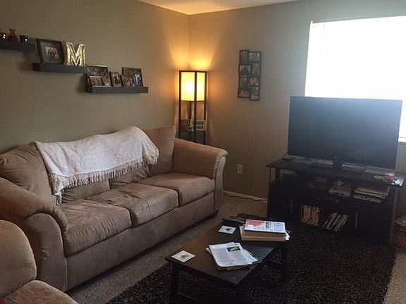 3rd image of 3972 Lake Run Blvd