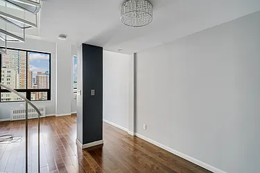 Rented by Julien Aractingi, LREB