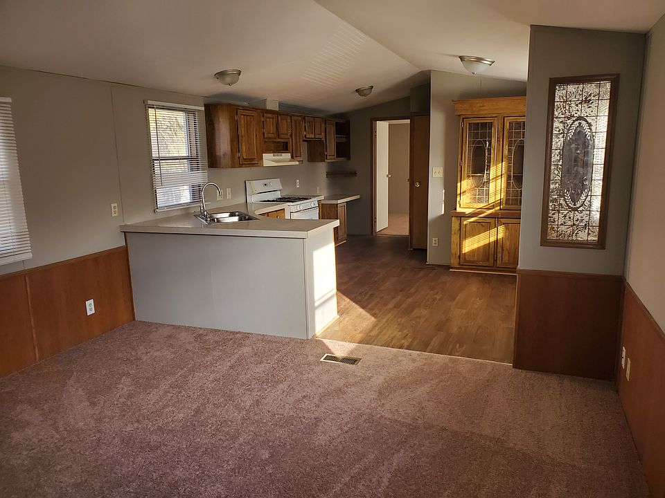 1st image of 231 Ponderosa Trl S