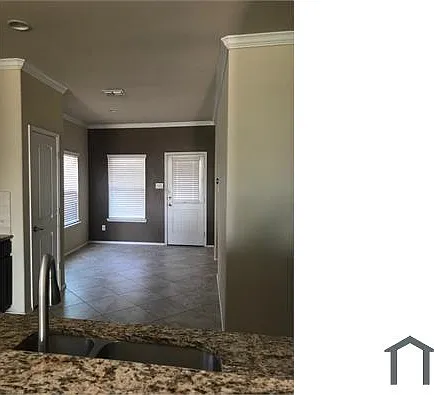 9113 Holliday Ln — Photo 8