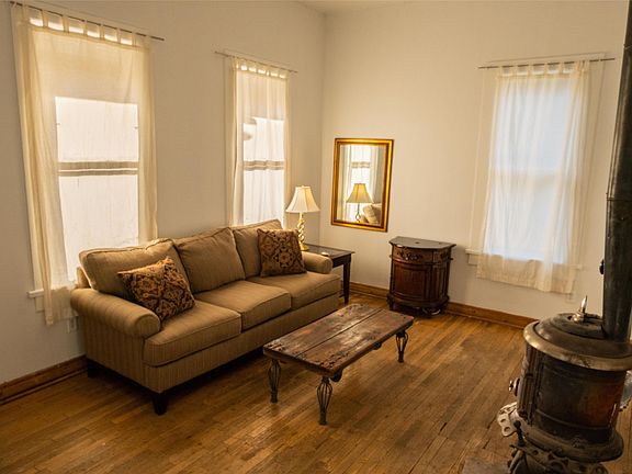 4th image of 1 Opera House Rd