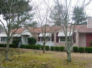 1328 Biffle Rd, Stone Mountain, GA 30088