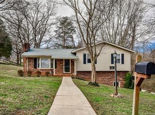 744 Springdale Rd, Statesville, NC 28677