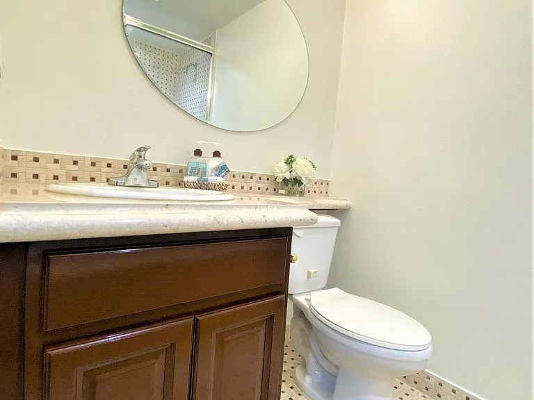 1467 S Holt Ave #1 — Photo 11