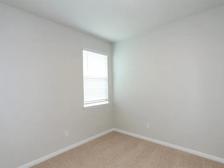 256 Cherry Laurel Ln — Photo 18