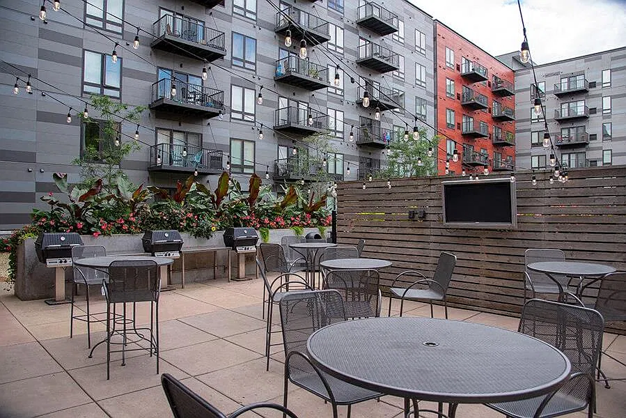 Third North Apartments — Photo 3