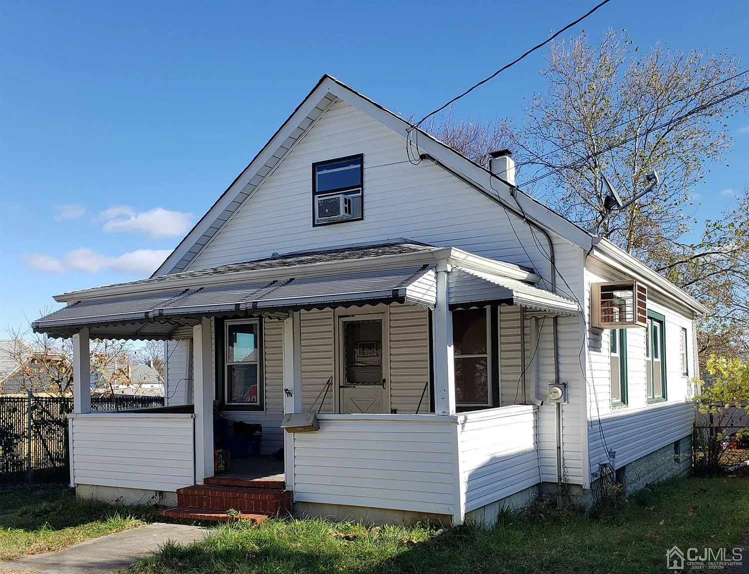 35 Chestnut St photo 1