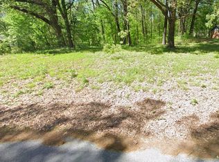 1390 North Dr, Memphis, TN 38109