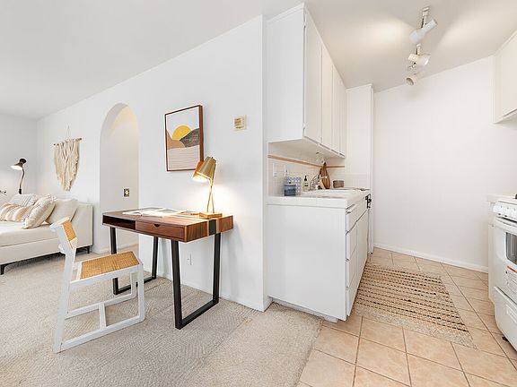 2nd image of 2035 4th St Unit 307C