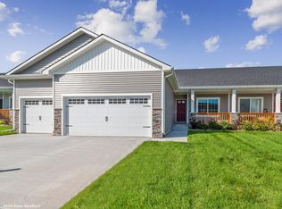 2912 SW School Ln, Ankeny, IA 50023