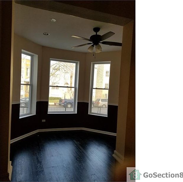 2nd image of 3431 W Grenshaw St #1