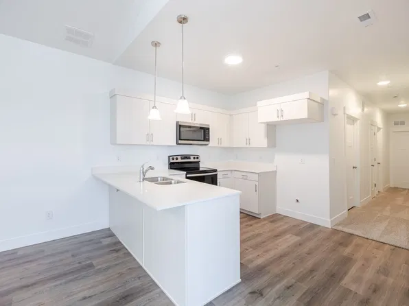 LOT E302 6687 W Twin Rocks Ln, Herriman, UT 84096