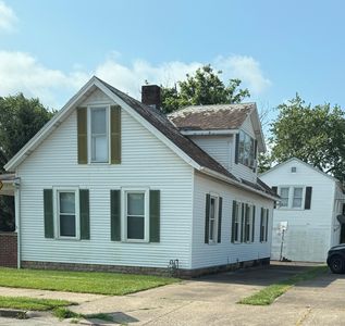 124/126 W 5th Ave, Lancaster, OH, 43130