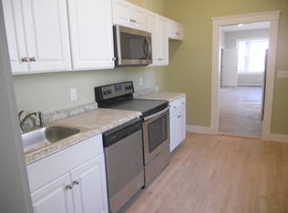 918 Main St, Waltham, MA 02451