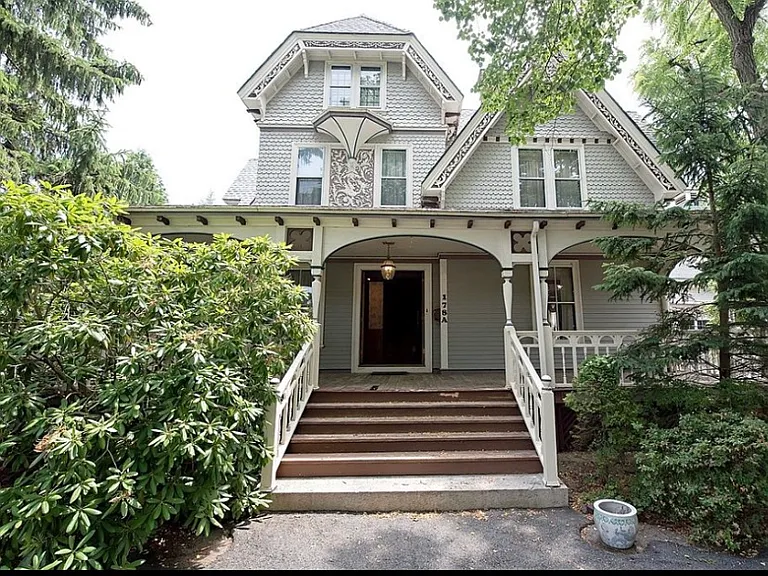 178 S Main St #A — Photo 2