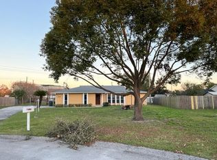 6318 Neamathla Dr, Lakeland, FL 33813