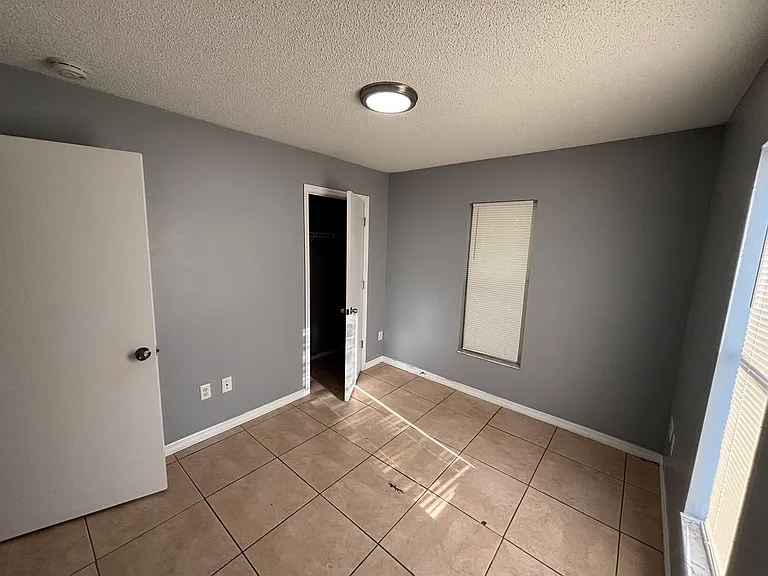 452 Apopka Hills Cir — Photo 14