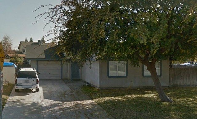 1st image of 2710 N Highland Ct