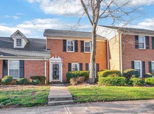 182 Buckstone Ln, Spartanburg, SC 29307