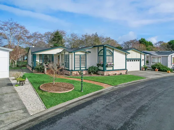 1090 Murray Rd Space 77, McKinleyville, CA 95519