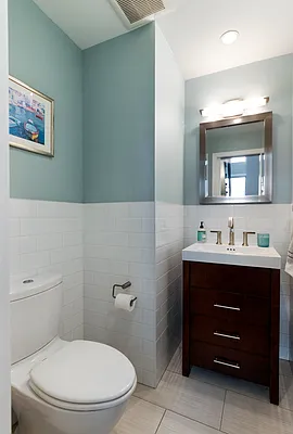 Sold by Compass | media 22