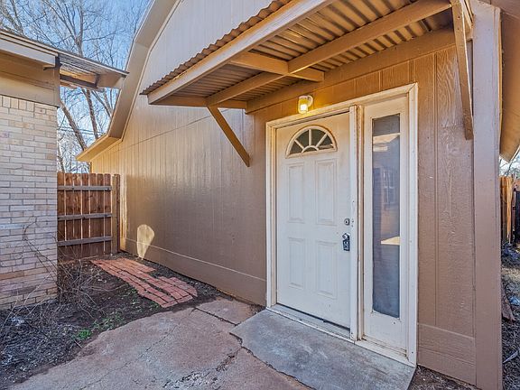 2nd image of 4607 35th St