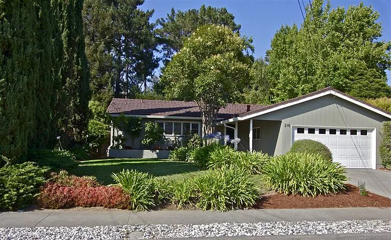 218 Orange Blossom Ln photo 1