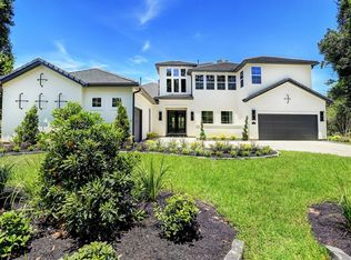 11 Quiet Mead Pl, The Woodlands, TX 77375