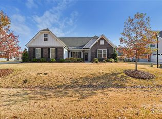 714 Yucatan Dr, Waxhaw, NC 28173