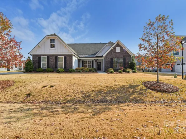 714 Yucatan Dr, Waxhaw, NC 28173