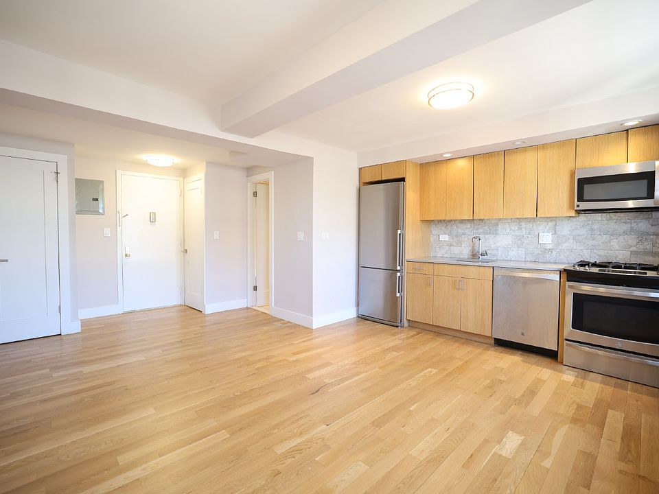 1st image of 752 W End Ave APT 16D