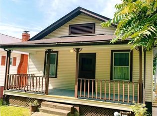 392 Midland Trl, Gauley Bridge, WV 25085