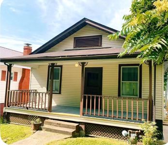 392 Midland Trl, Gauley Bridge, WV, 25085