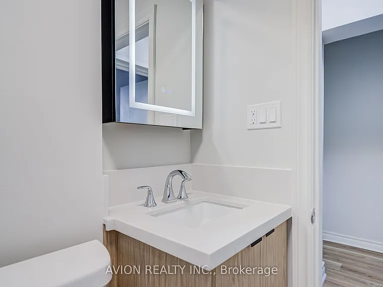 882 Broadview Ave #2 — Photo 16