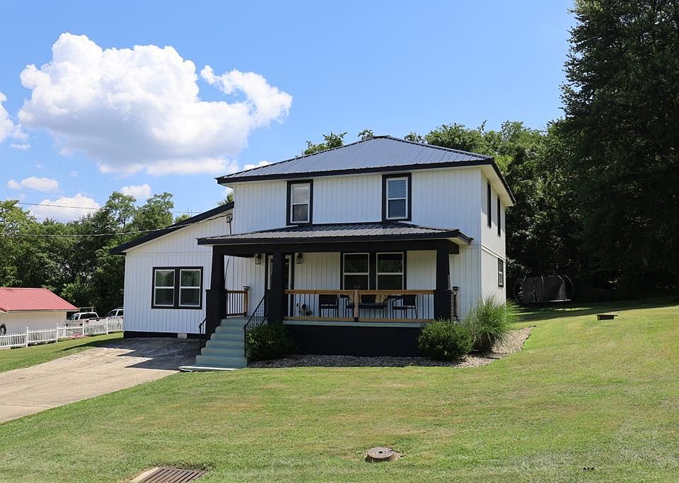 1st image of 238 Raymond Ave