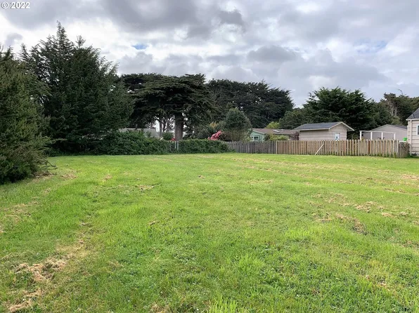 0 Edison Ave SW #2300, Bandon, OR 97411