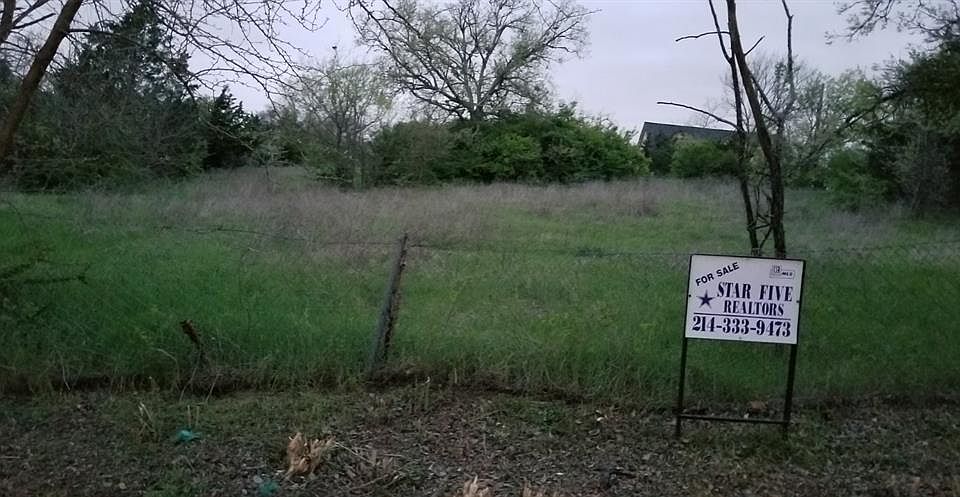 2nd image of 5827 Johnson Ln