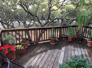 334 Coventry Rd, Spicewood, TX 78669