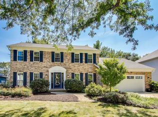 388 Du Pahze St, Naperville, IL 60565