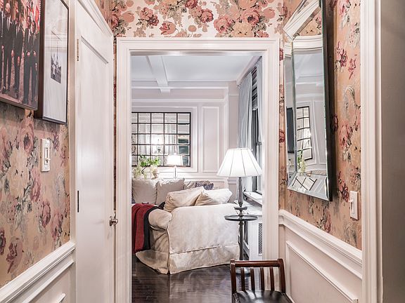 5th image of 115 E 90th St #3C