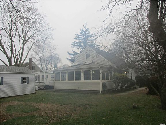 2nd image of 111 5th Ave