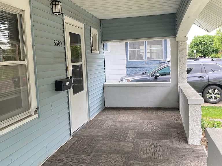 3303 Arbor St — Photo 2