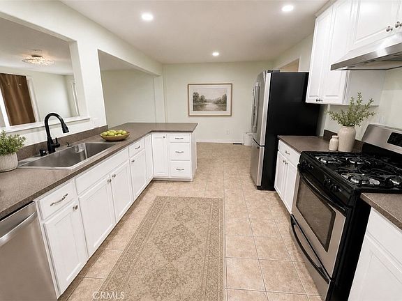 5th image of 35635 Panorama Dr