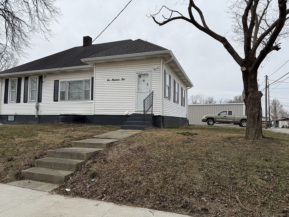 1st image of 609 S Main St #1