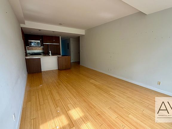 2nd image of 601 Ocean Pkwy APT 1A