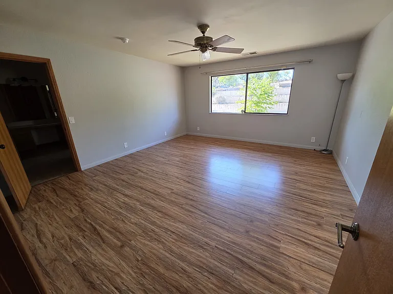 14705 Vesper Rd — Photo 15