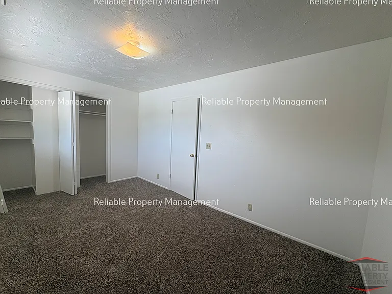 1524 S Falcon Dr — Photo 8